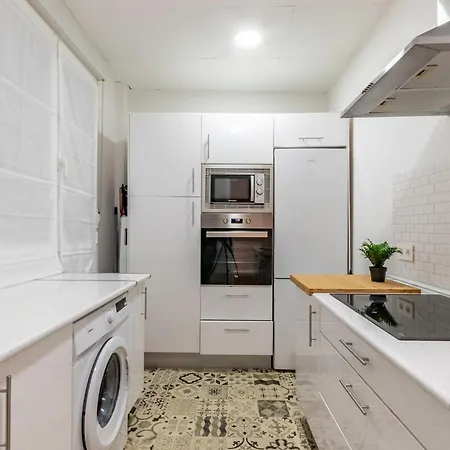 Casco Viejo Junto A La Catedral Y Parking Opcional Bilbao