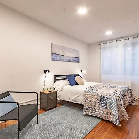 Casco Viejo Junto A La Catedral Y Parking Opcional