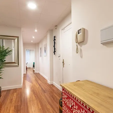 Casco Viejo Junto A La Catedral Y Parking Opcional *